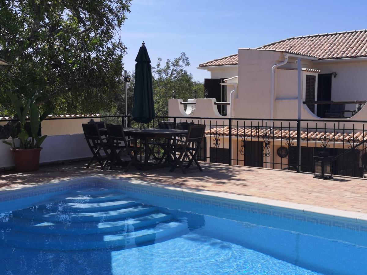 Quinta Da Familia Bed and Breakfast Λουλέ Εξωτερικό φωτογραφία